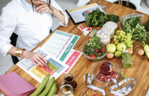 Meal Planning on a Budget: A Guide to Cutting Grocery Costs 4 Reducing Food Waste at Home