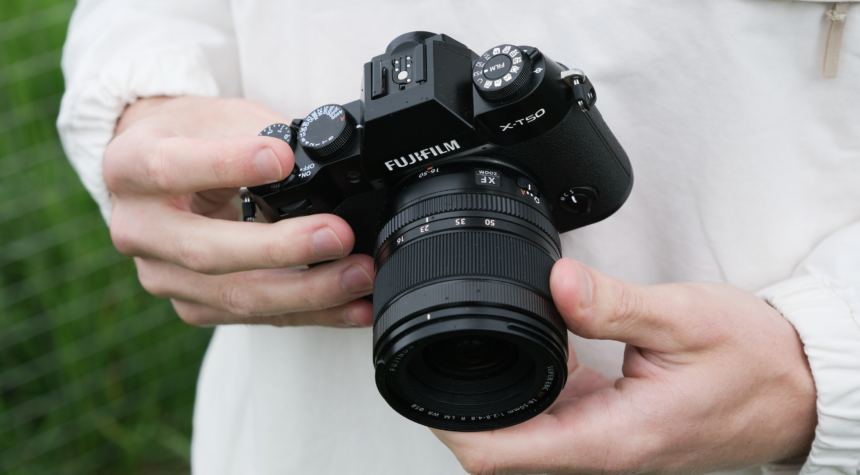 Fujifilm X-T5 Retro Style and Image Quality 2026