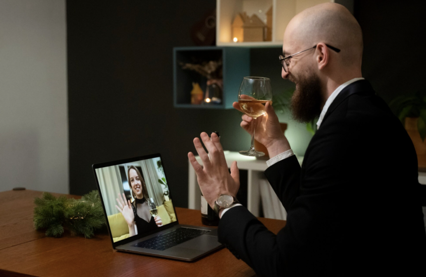 The Communion Stream From Passive Scrolling to Interactive Feasting