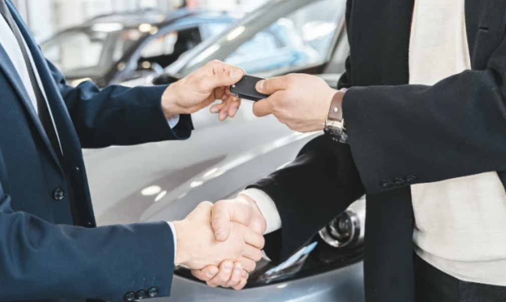 Buying a Used Car in the UK: A Guide to Checks, Finance, and Your Rights 